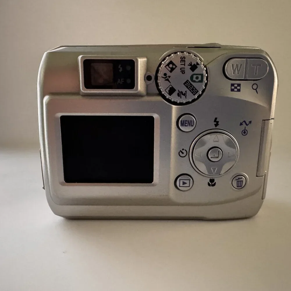 Nikon Coolpix 2200